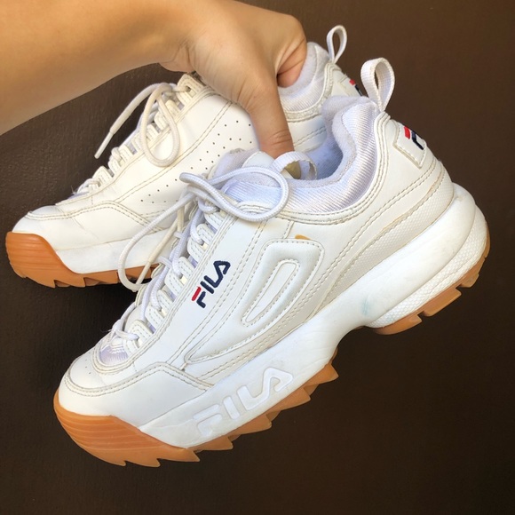 Shoes - Fila Disruptors